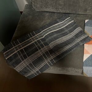 All seasons zippered pillow covers